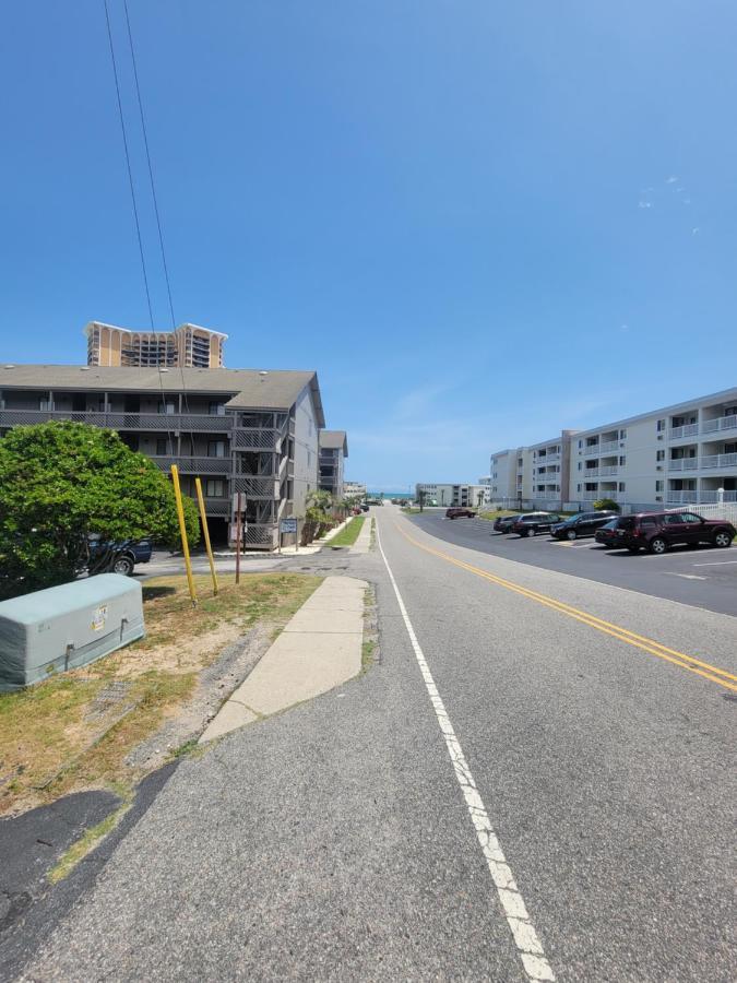 Salty Air Retreat Apartment เมอร์เทิลบีช ภายนอก รูปภาพ