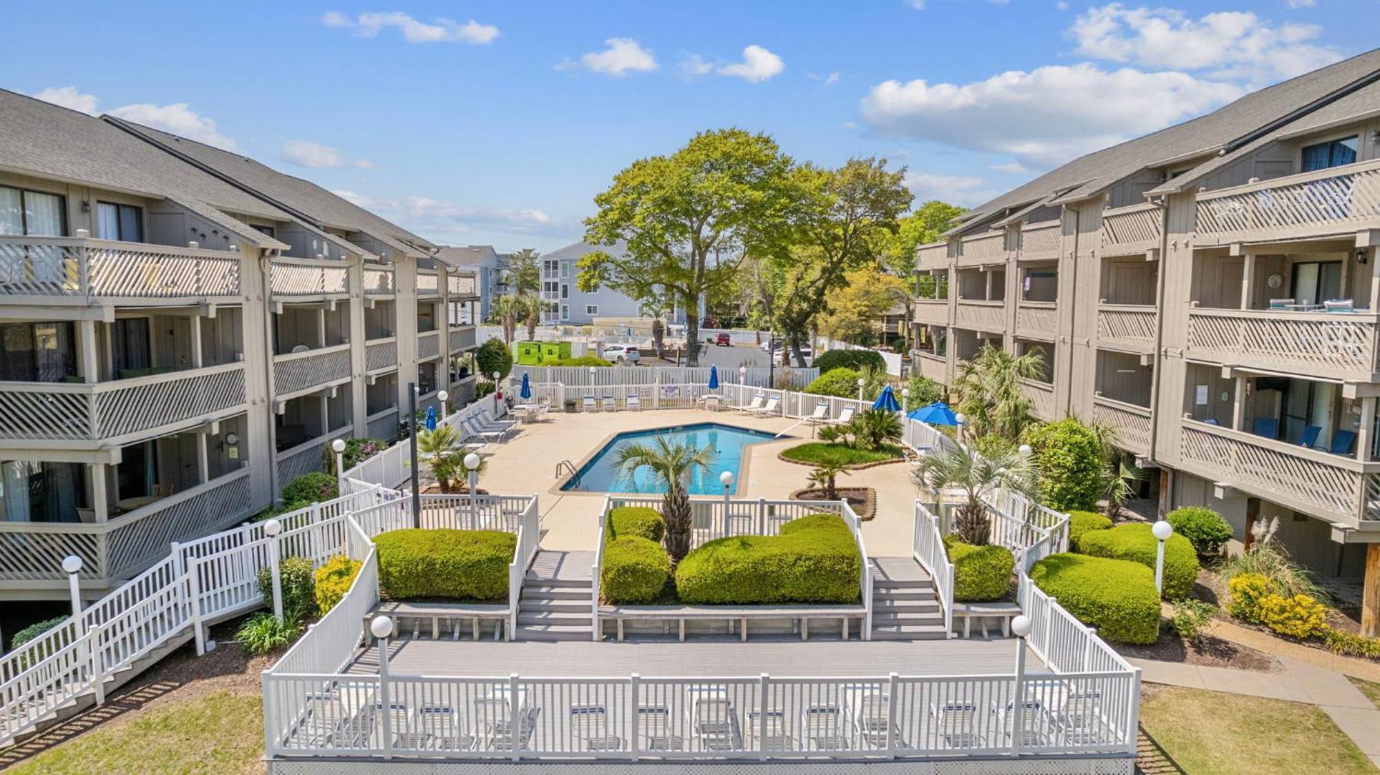 Salty Air Retreat Apartment เมอร์เทิลบีช ภายนอก รูปภาพ